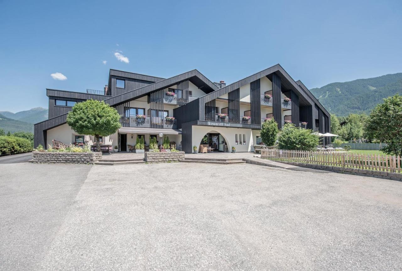 Hotel Krondlhof Brunico Bagian luar foto
