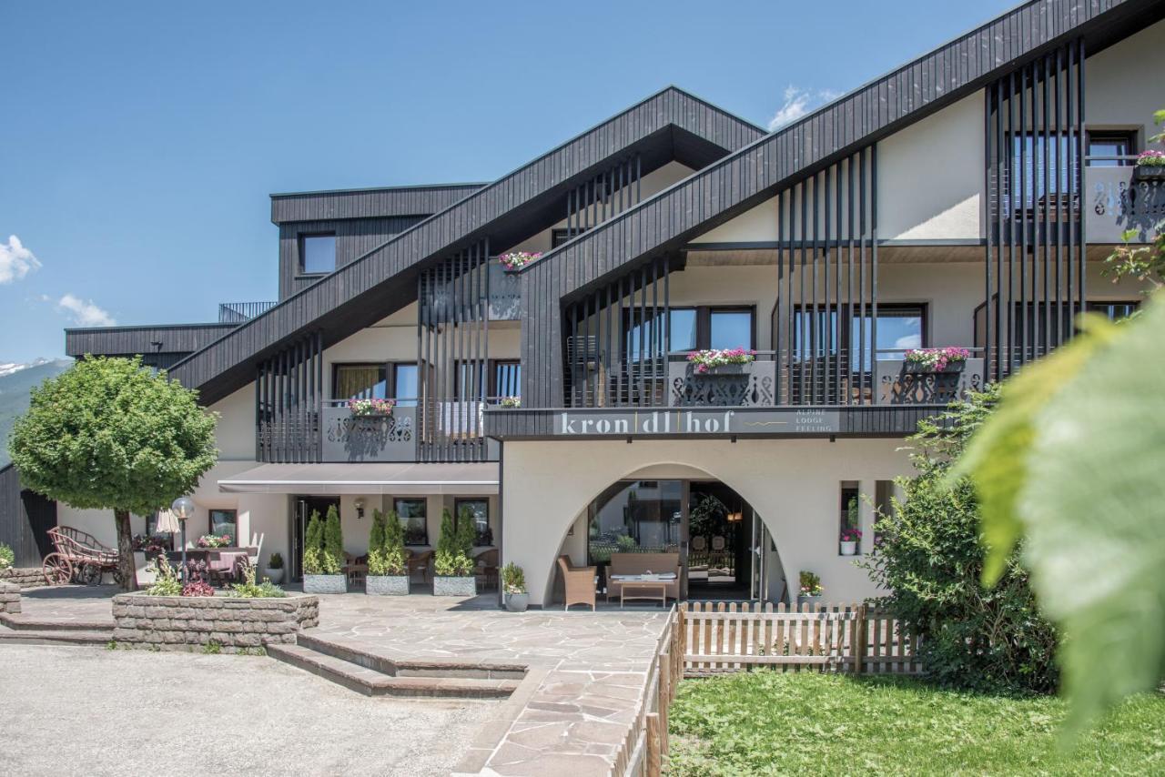 Hotel Krondlhof Brunico Bagian luar foto