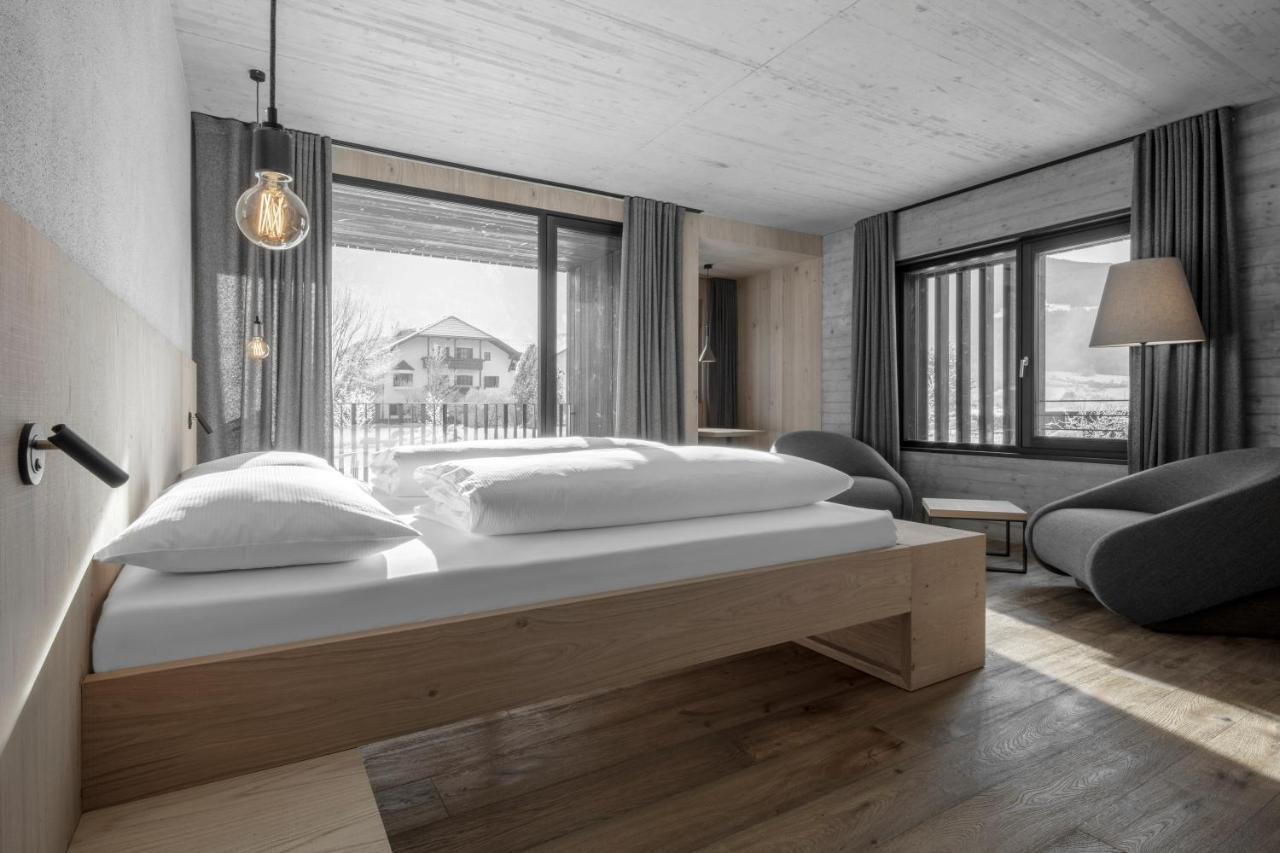 Hotel Krondlhof Brunico Bagian luar foto