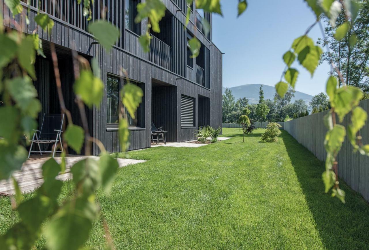 Hotel Krondlhof Brunico Bagian luar foto